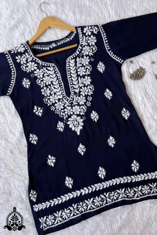 Floral Embroidered Kurti - Image 3
