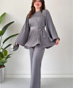 Alternative view of Royal Aura Pleated Set